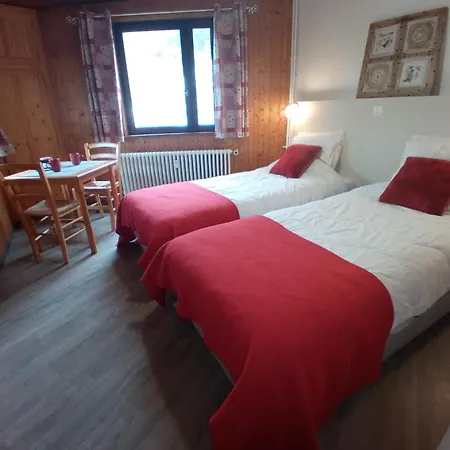 Aravis 1500, No 4, 3 Pieces, Vue Montagne Apartment